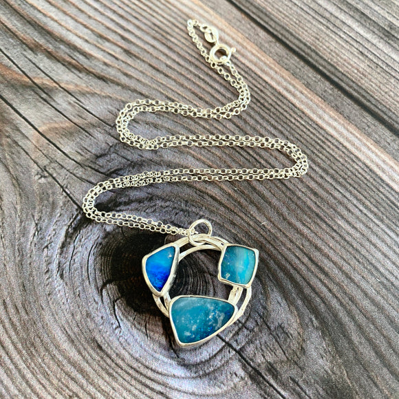 Opal pendant